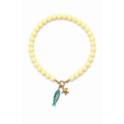 lichtgele ketting met vis en schildpad bedel