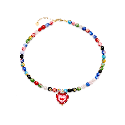 Kralenketting met glazen bloemkralen en hart bedel