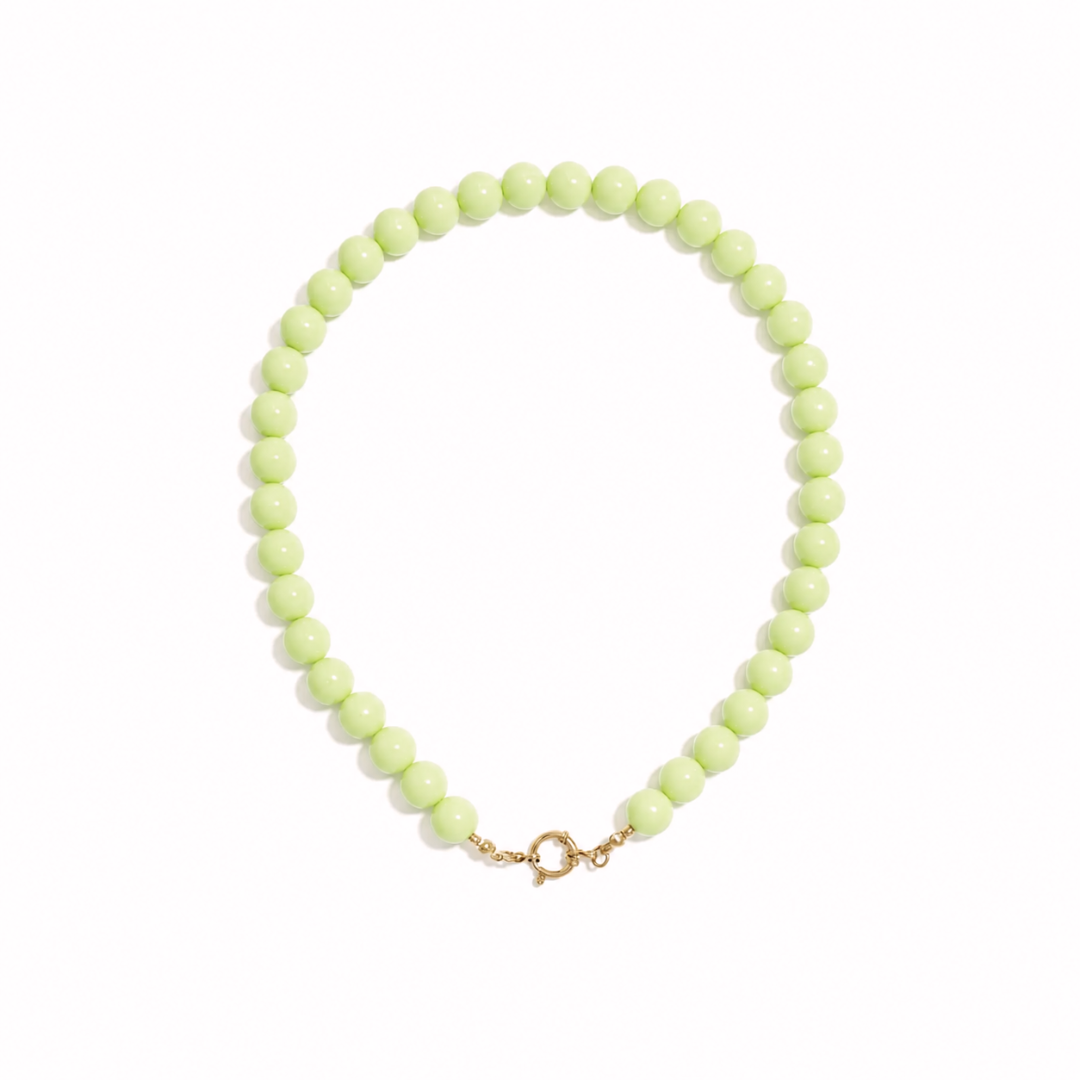 Mintgroen kralenketting met ronde kralen en gouden boeislot dames