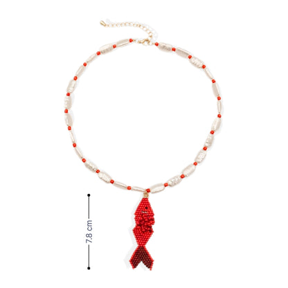 Parelmoer ketting dames met rode vis hanger en rode details Ibiza stijl afmeting