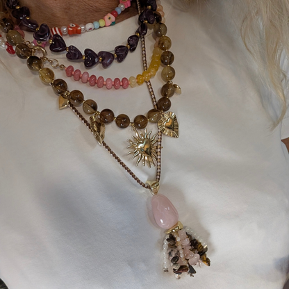 Witte kralenketting met smiley en rode paddenstoel Y2K