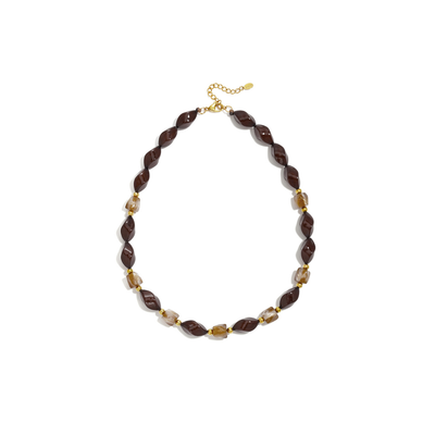Donkerbruine twisted kralenketting met amber details
