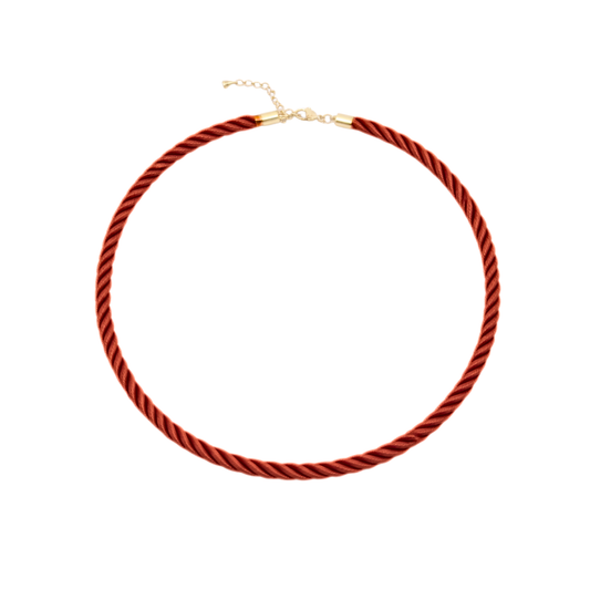Rode gedraaide rope ketting met goudkleurige sluiting