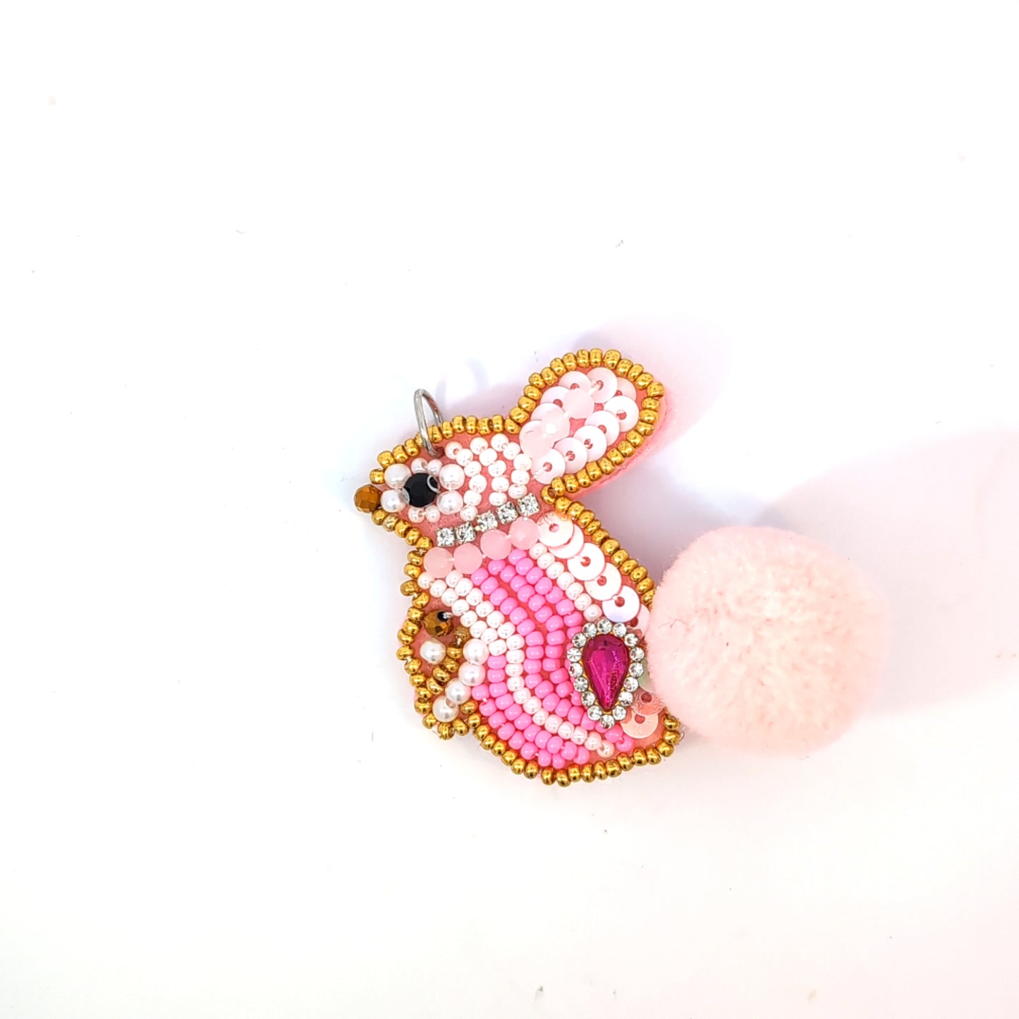 Roze konijn kraaltjes bedel met pompon en gouden details Casa Jadel