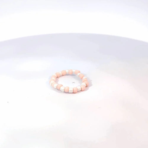 Kraaltjes ring wit en babyroze Saar