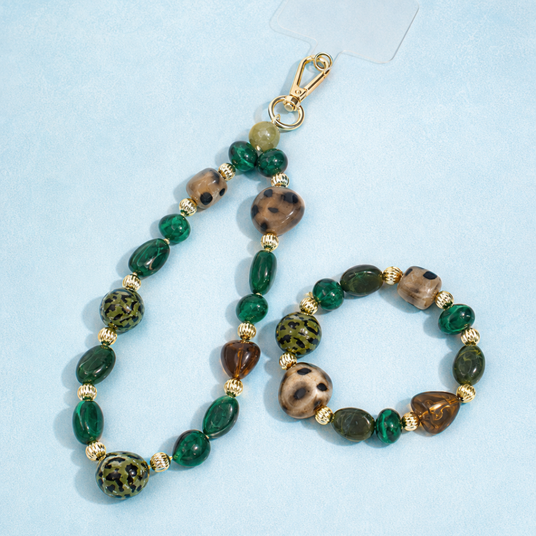 Groene mixed en panter kralenset | armband en telefoonkoord
