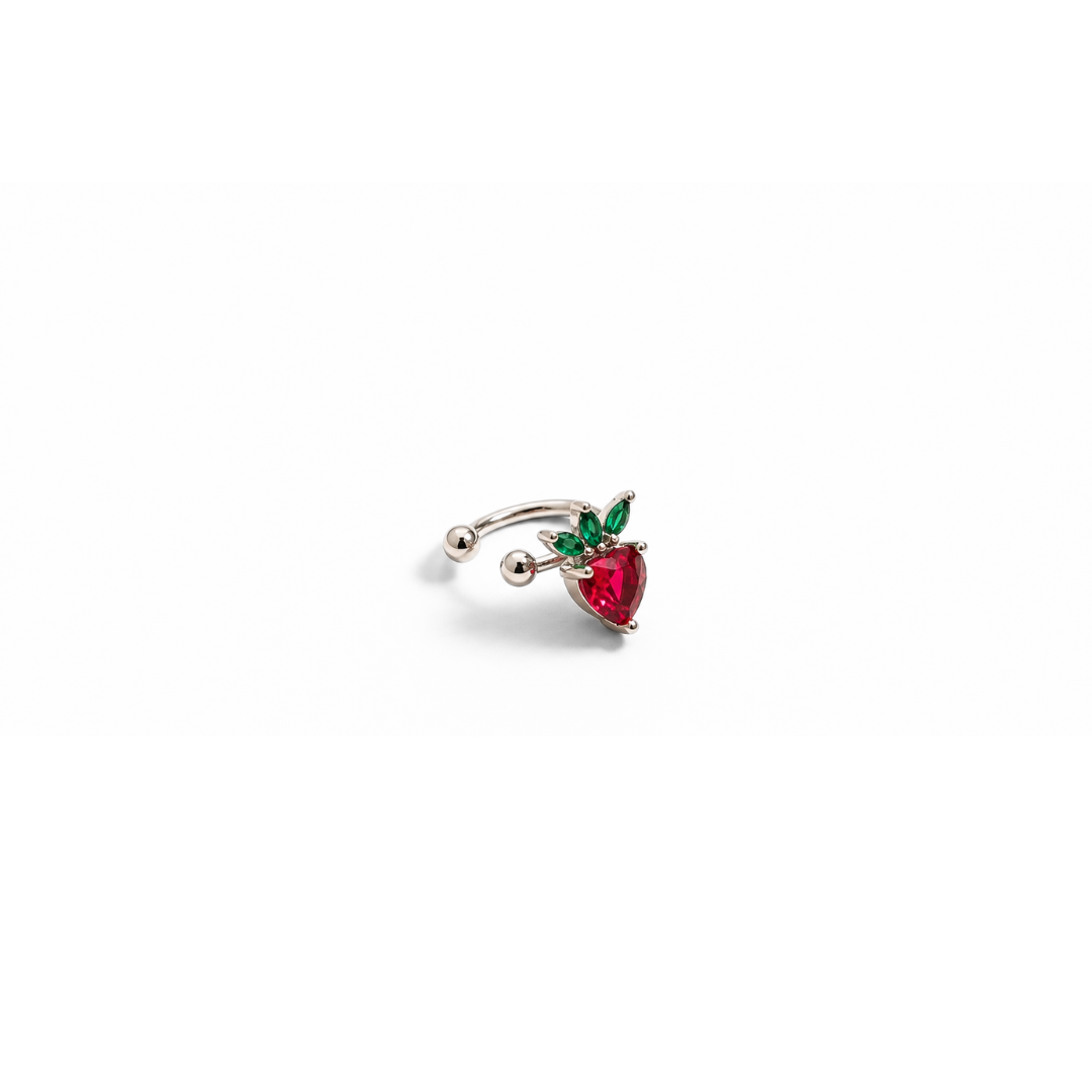 Zilveren ear cuff met aardbei en diamant look steentjes Casa Jadel