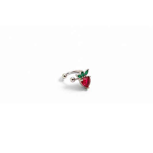 Zilveren ear cuff met aardbei en diamant look steentjes Casa Jadel